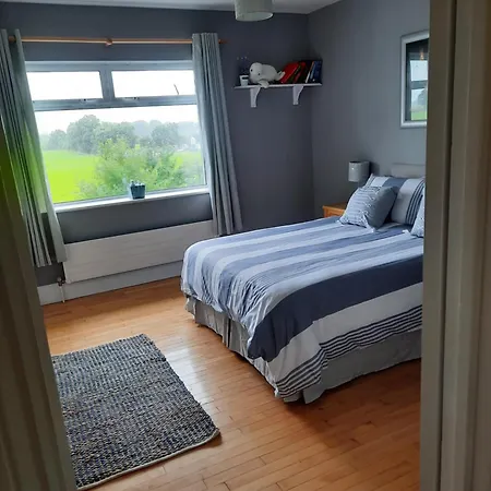 Butterhouse * Trim